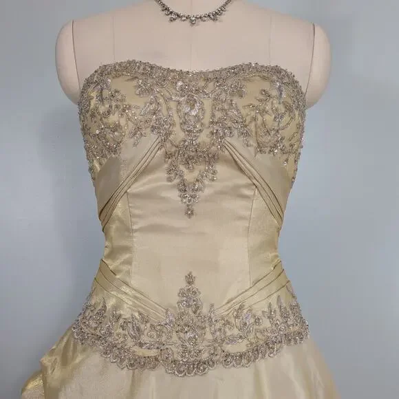 Princess Prom Dress Maxi Ball Gown 10 Yellow Fairy Y2K Beaded Glam Belle Lace